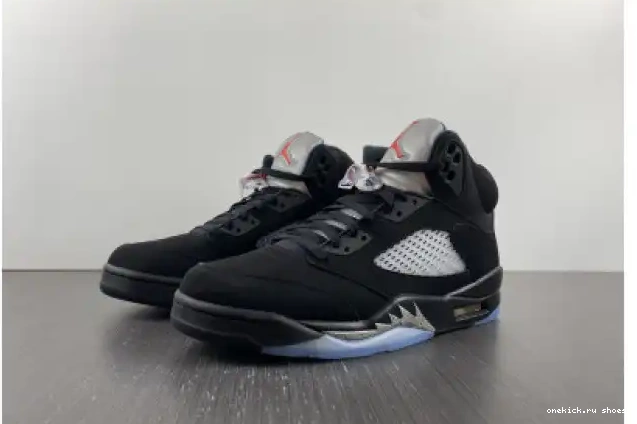 Rep 5 (2016) BLACK AIR JORDAN 845035-003 METALLIC 0502